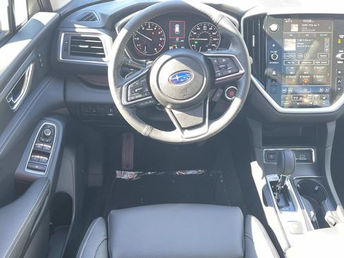 New 2025 Subaru Ascent Limited w/ Popular Package #2 image 6