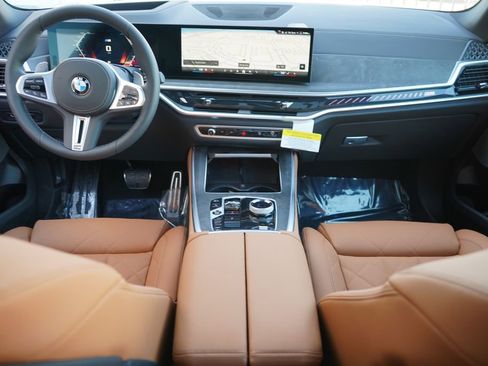 New 2026 BMW X5 M60i image 13