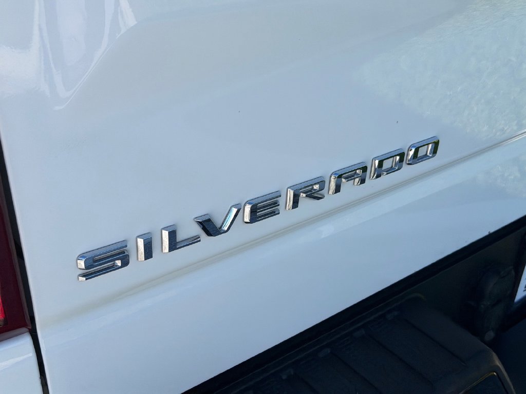 Used 2021 Chevrolet Silverado 1500 Custom Trail Boss AWD/4WD image 14