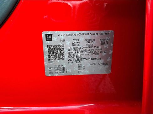 Used 2019 GMC Sierra 1500 SLE w/ SLE Value Package image 12