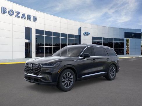 New 2026 Lincoln Aviator 2WD image 1