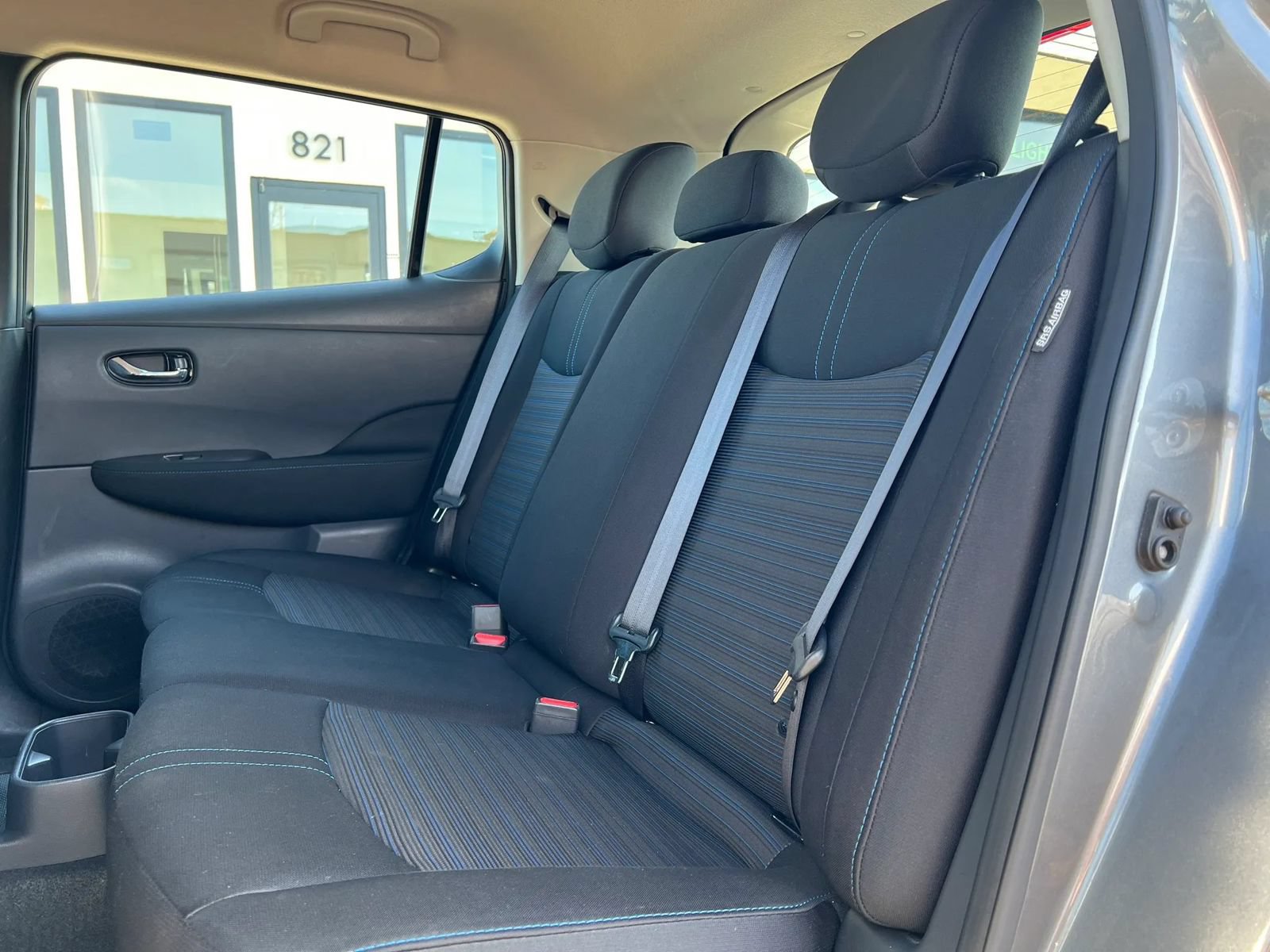 Used 2025 Nissan Leaf S FWD image 27
