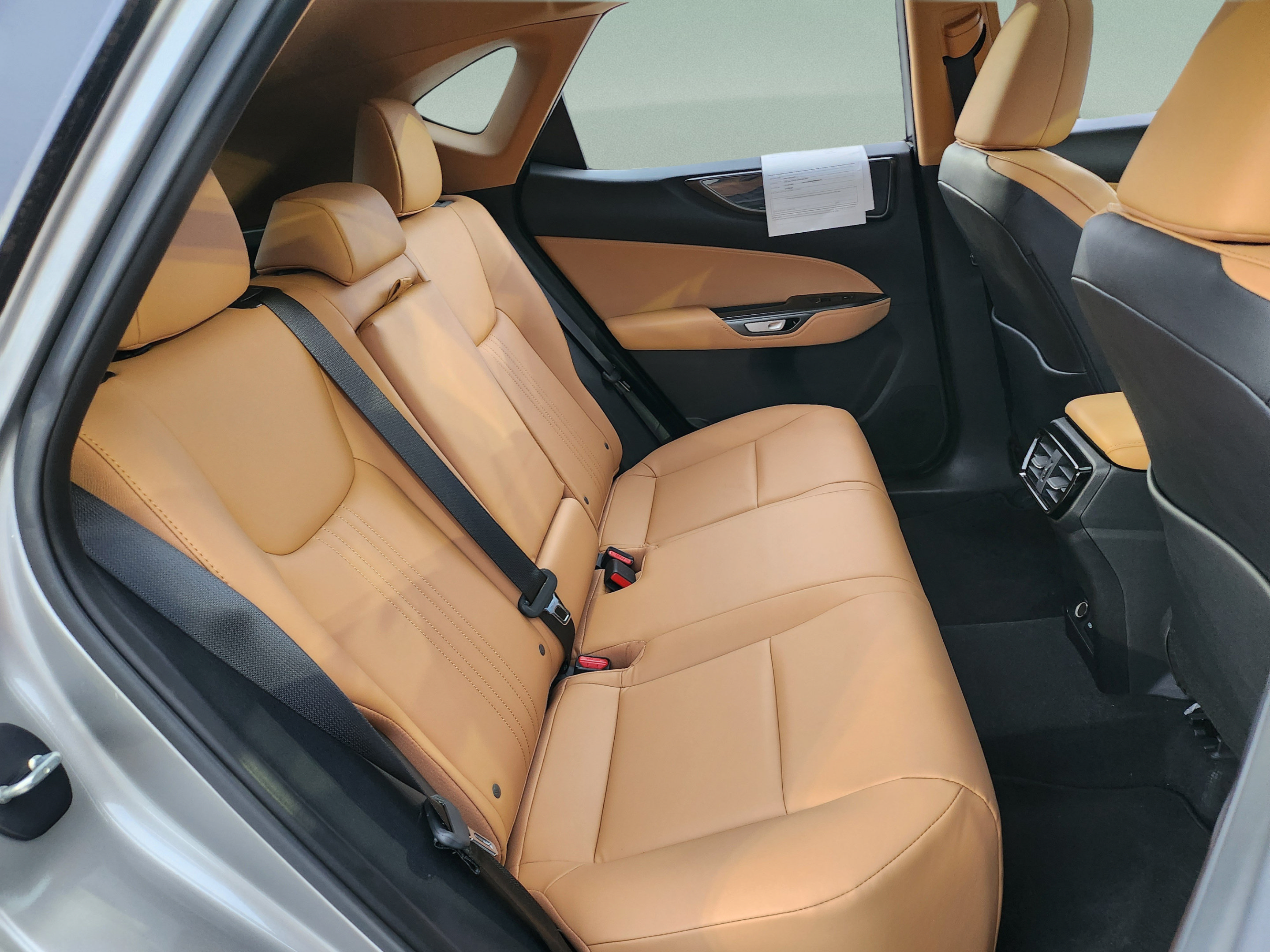 Certified 2025 Lexus NX 250 FWD w/ Accessory Package (2T) image 23