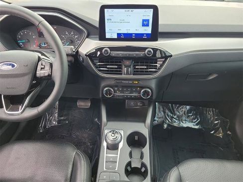 Certified 2022 Ford Escape SEL image 18