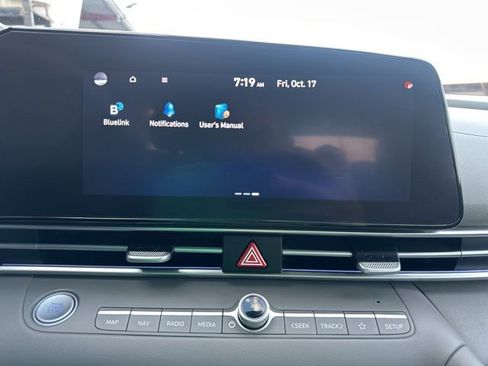 Used 2024 Hyundai Elantra SEL image 44