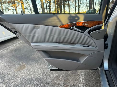 Used 2008 Mercedes-Benz E 350 4MATIC Wagon image 11