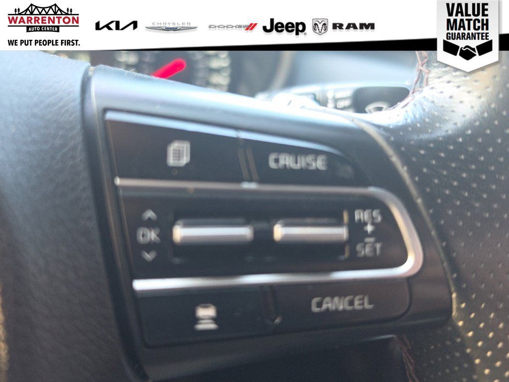 Used 2021 Kia Stinger GT1 RWD image 17