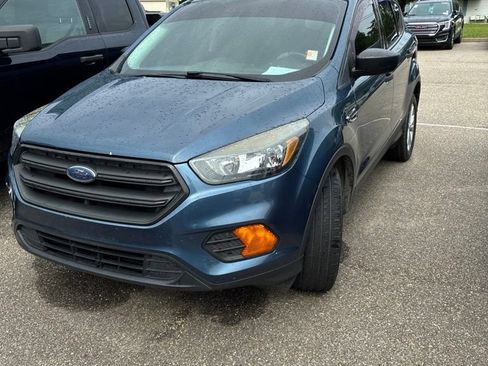 Used 2018 Ford Escape S FWD image 5