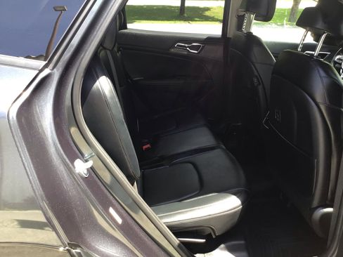 Used 2023 Kia Sportage SX FWD image 28