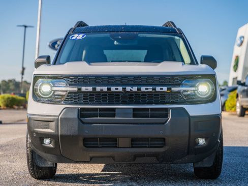 Certified 2025 Ford Bronco Sport Outer Banks w/ Outer Banks Tech Package+ image 2