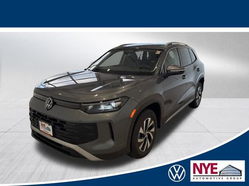 New 2026 Volkswagen Tiguan S image 1