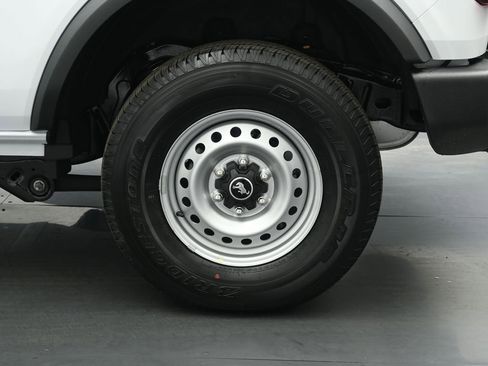 New 2025 Ford Bronco 2-Door image 17