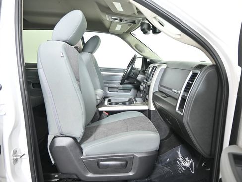 Used 2017 RAM 1500 Big Horn AWD/4WD image 14
