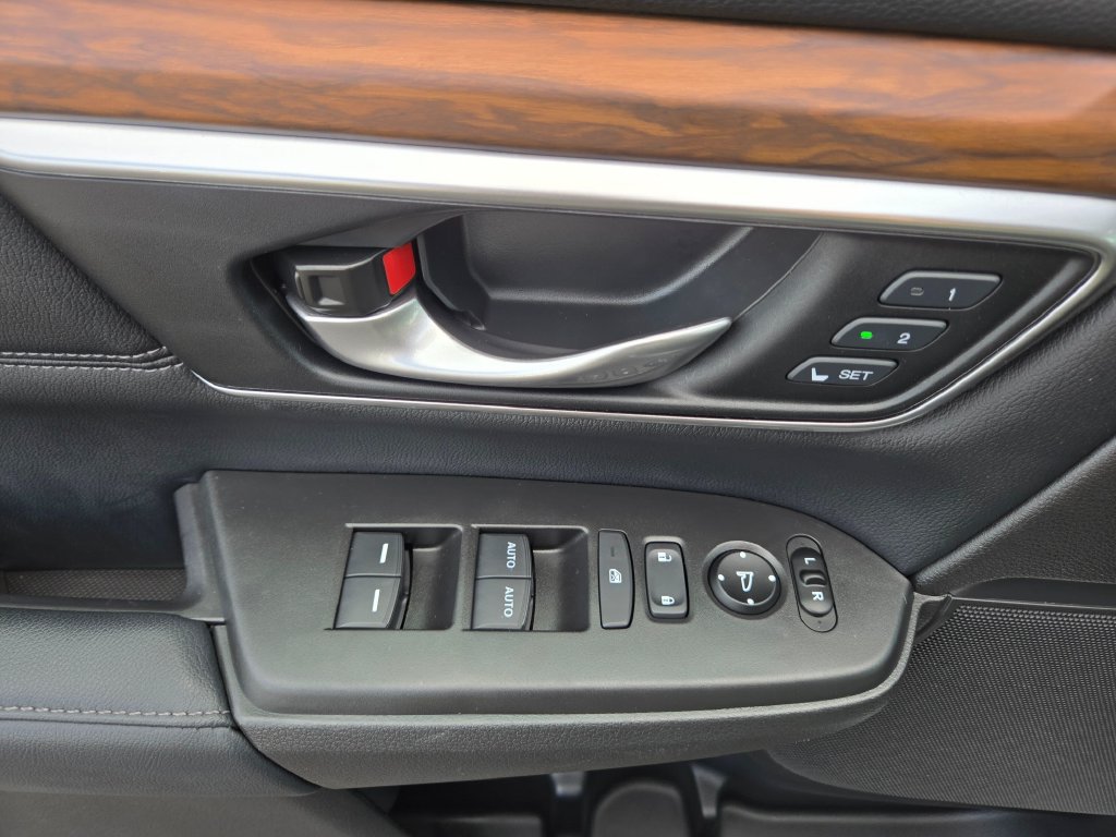 Used 2019 Honda CR-V Touring image 24