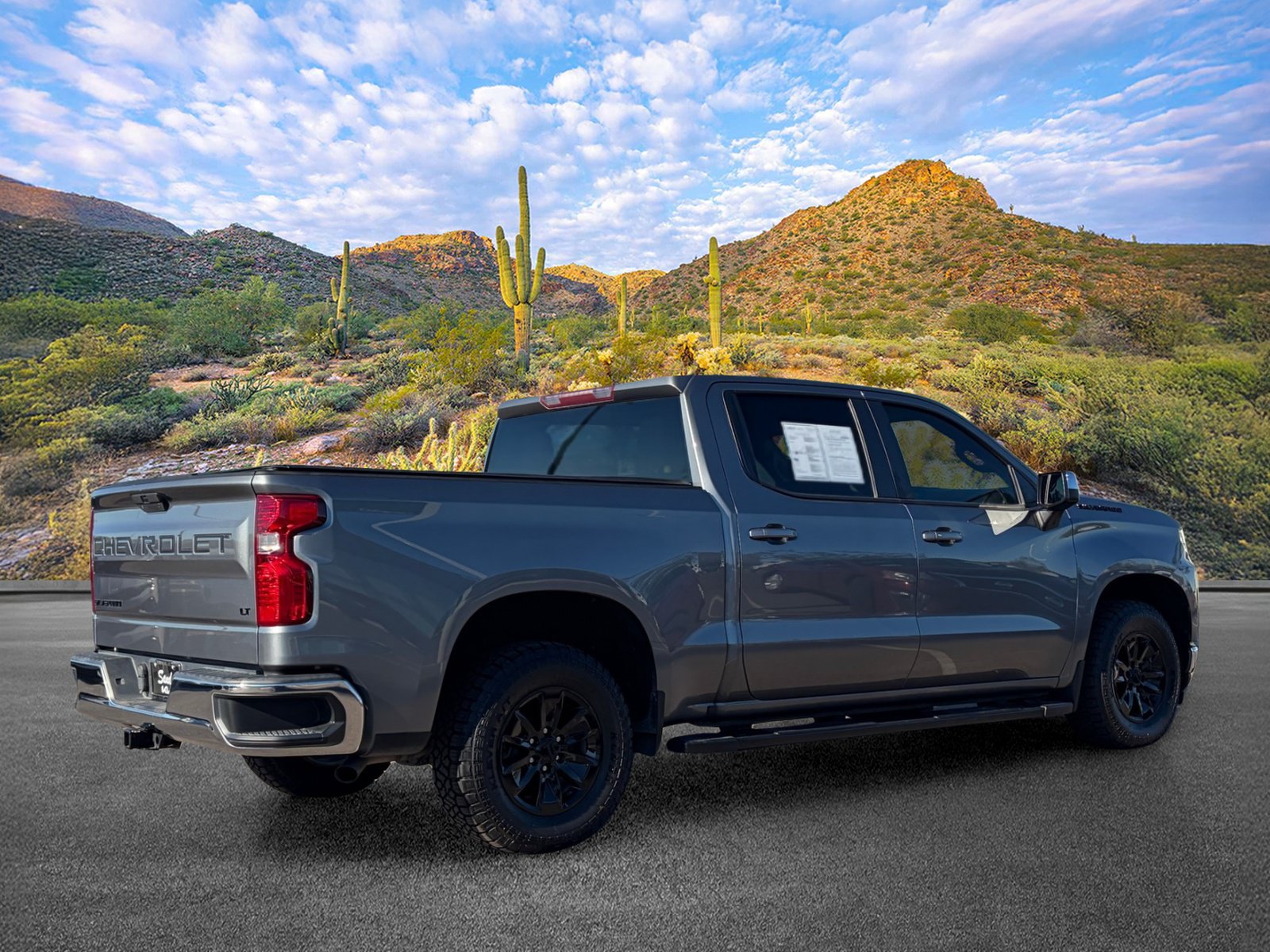 Used 2021 Chevrolet Silverado 1500 LT w/ LPO, Dark Essentials Package RWD image 7