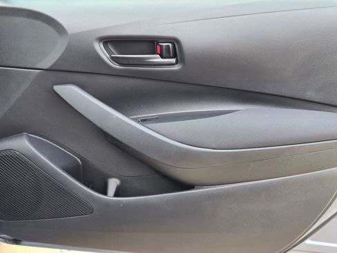 Used 2024 Toyota Corolla LE FWD image 27