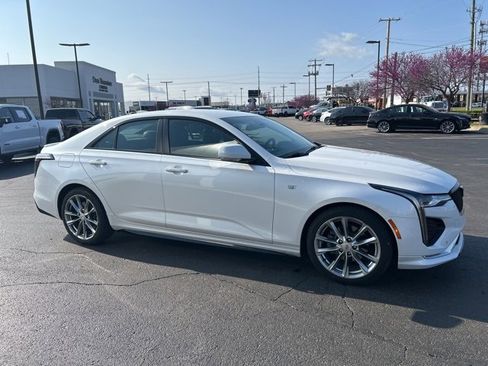 Used 2023 Cadillac CT4 Sport image 5