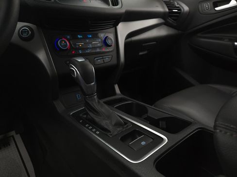 Used 2019 Ford Escape SEL image 26