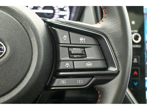 Used 2025 Subaru Crosstrek 2.5i Limited w/ Crosstrek Mirror Package AWD/4WD image 25