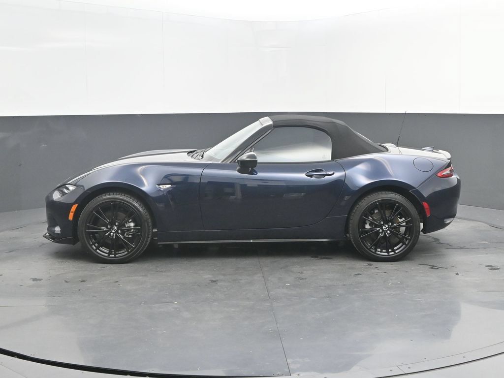 Used 2025 MAZDA MX-5 Miata Club RWD image 2