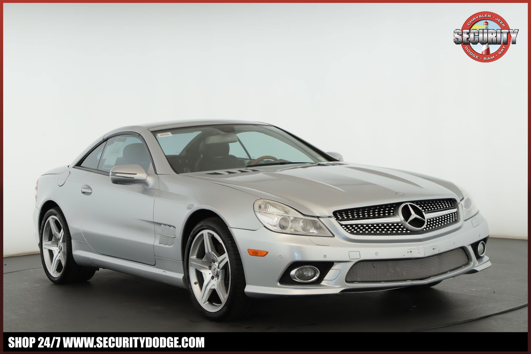 Used 2009 Mercedes-Benz SL 550 image 1