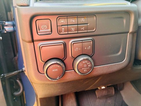 New 2025 Chevrolet Tahoe Premier image 33