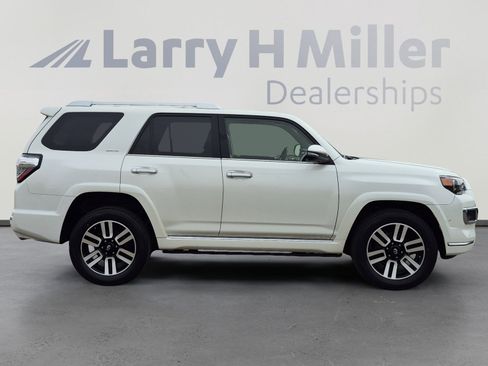 Used 2019 Toyota 4Runner Limited AWD/4WD image 6