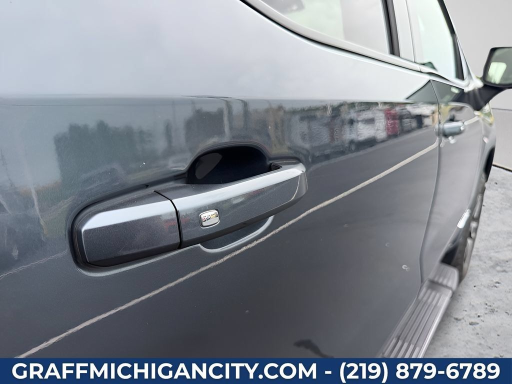 Used 2019 GMC Sierra 1500 AT4 w/ AT4 Premium Package AWD/4WD image 43