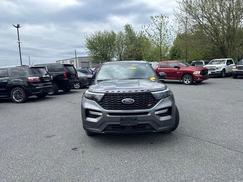 Used 2023 Ford Explorer ST w/ Equipment Group 401A AWD/4WD image 2