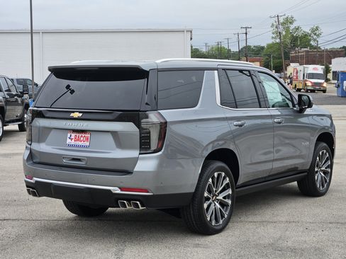 New 2026 Chevrolet Tahoe High Country RWD image 3