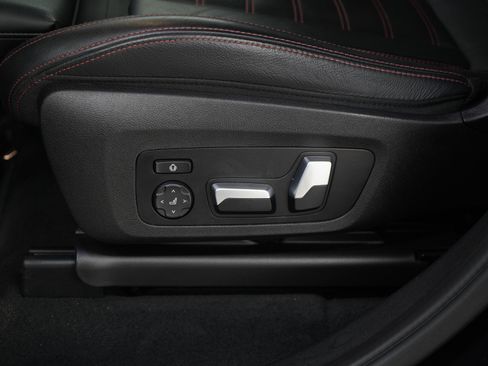 Used 2023 BMW X4 M40i AWD/4WD image 22