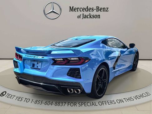 Used 2022 Chevrolet Corvette Stingray Preferred Cpe w/ Z51 Performance Package RWD image 8