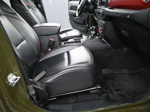 Used 2021 Jeep Wrangler Unlimited Rubicon AWD/4WD image 23