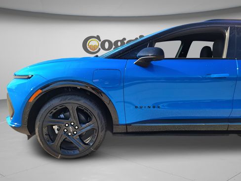 New 2026 Chevrolet Equinox EV RS image 23