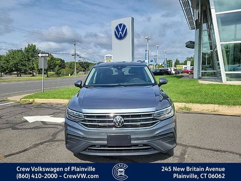 Used 2024 Volkswagen Tiguan S AWD/4WD image 2