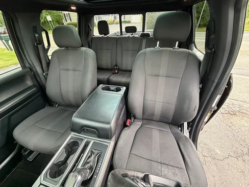 Used 2016 Ford F150 XLT w/ Equipment Group 302A Luxury AWD/4WD image 14