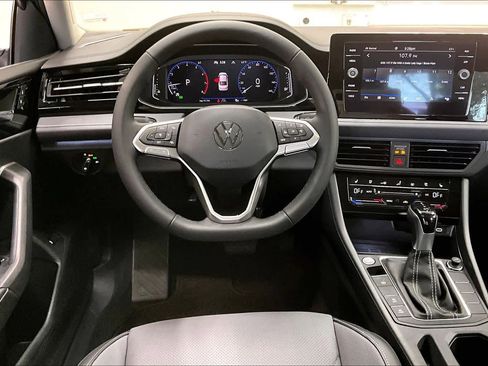 New 2026 Volkswagen Jetta SEL image 15