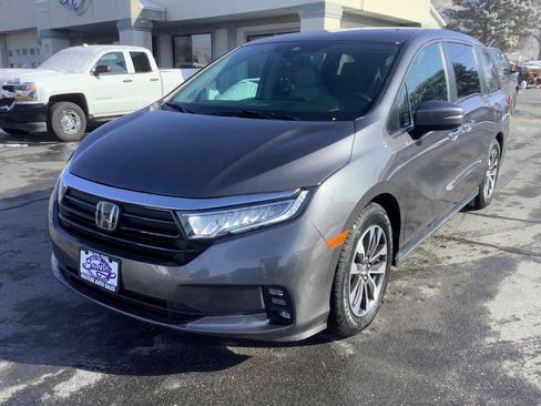 Used 2022 Honda Odyssey EX-L image 3