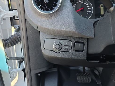 New 2025 Mercedes-Benz Sprinter 2500 image 29
