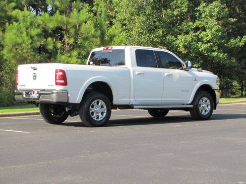 Used 2022 RAM 2500 Laramie AWD/4WD image 6