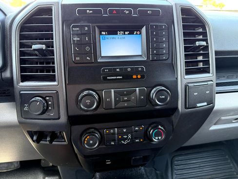 Used 2022 Ford F250 XL w/ Power Equipment Group image 24