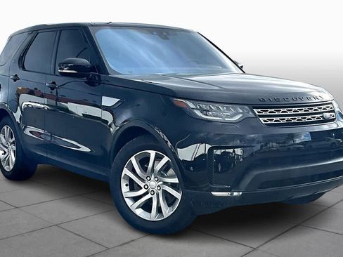 Used 2017 Land Rover Discovery HSE image 2