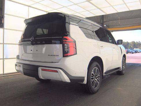 Used 2025 Nissan Armada Platinum w/ Convenience Package RWD image 4