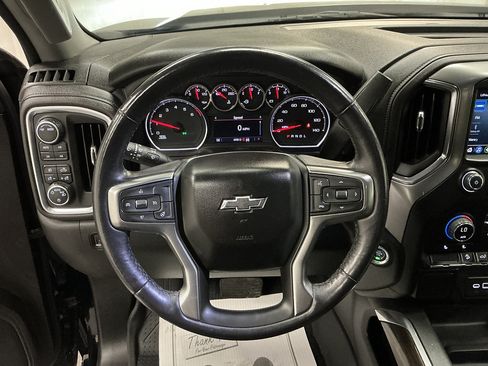 Used 2021 Chevrolet Silverado 1500 LT Trail Boss w/ Bed Protection Package AWD/4WD image 12