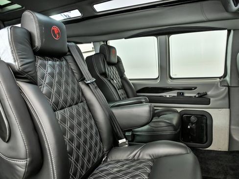 New 2025 GMC Savana 2500 Extended image 7