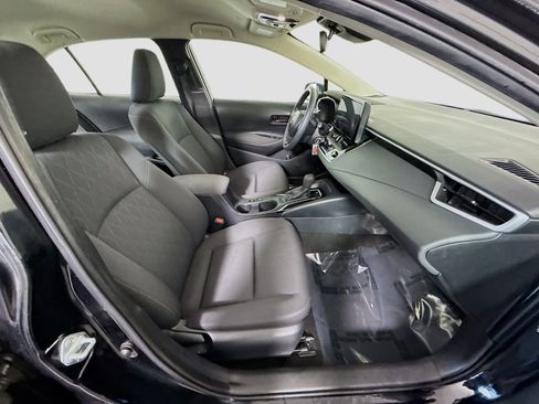 Used 2024 Toyota Corolla LE image 28