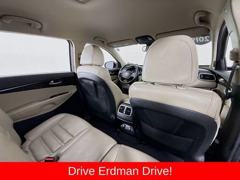 Used 2019 Kia Sorento EX FWD image 29