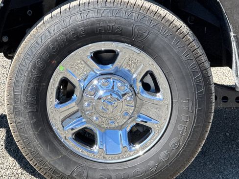 New 2026 RAM 2500 Tradesman image 24