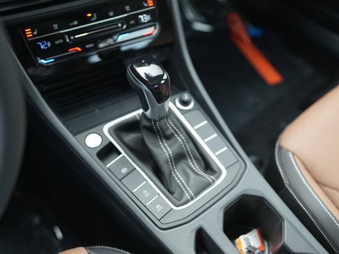 New 2026 Volkswagen Jetta SEL image 16