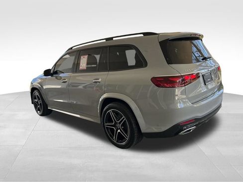 Used 2025 Mercedes-Benz GLS 450 4MATIC w/ AMG Line Exterior image 4